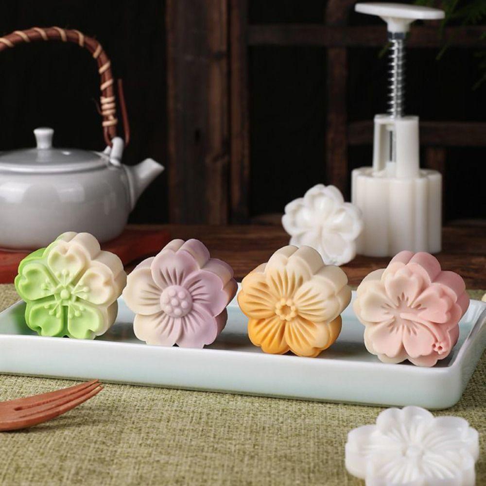 Hand-pressed Mooncake Mold Flower-shaped Pastry Making Tools Mid-Autumn Festival