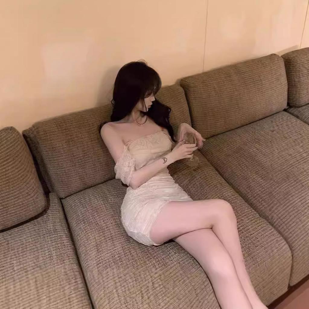 Xiaoxiangfeng Spice Girl Pure Desire Wind Royal Sister Series Two-point Waist Slim-fitting Small Sexy Tube Top Dress Summer