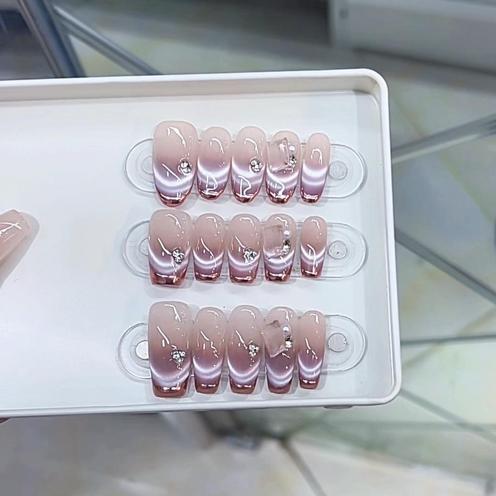 Hand-woven Armor Purple Streaming High-end Pure French Diamond Cat Eye Blush Finished Nail Art Sticker