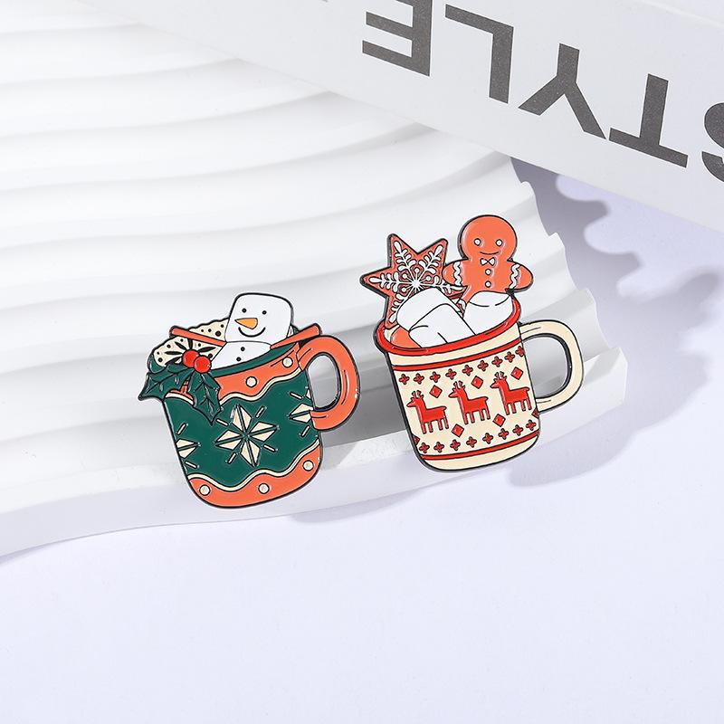 Qihe Christmas Series Brooches, Cute Cups, Snowman, Clothing Pins,