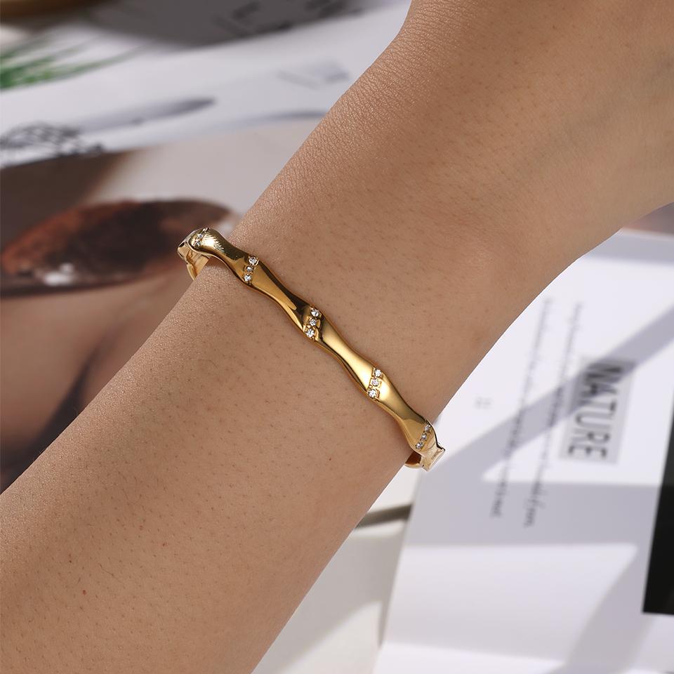 ZAKOL Personalized Bamboo Inlaid Zircon Stainles Steel Bangles Smooth Metal Bracelet Waterproof Zircon for Women