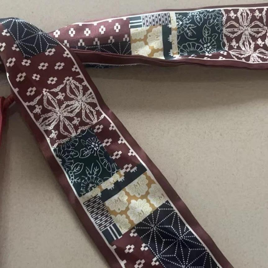 

Retro Red Silk Scarf Belt: Women s Decorative Waist Chain for Jeans, Skirts, and Thin Waistband Fashion