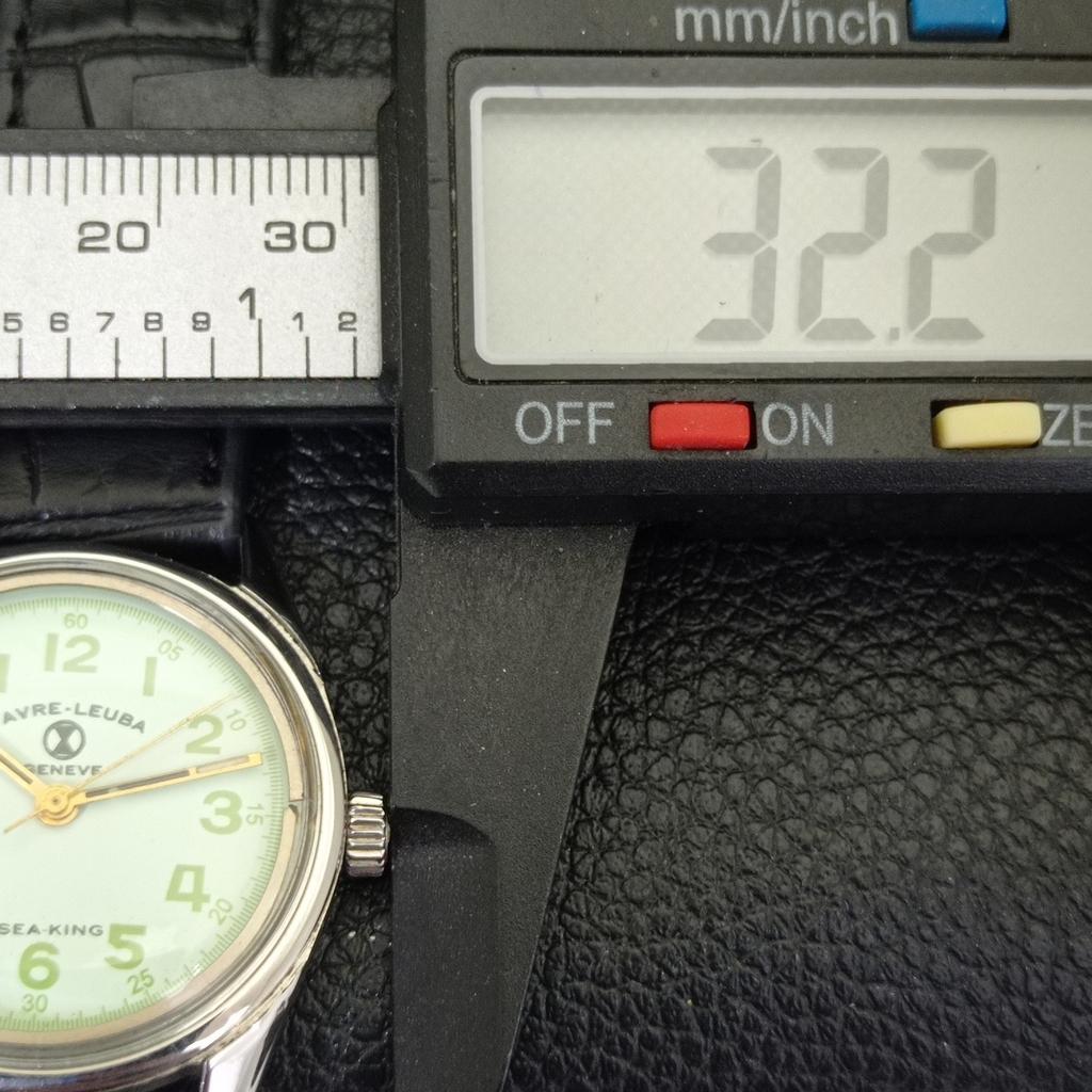 FAVRE LEUBA SEA KING VINTAGE HAND-WINDING SWISS MENS SIGN CASE WATCH A702021-5 R208-a702021