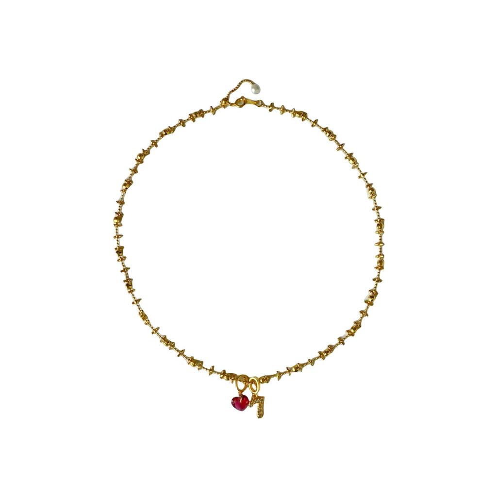 Exquisite Zircon Heart Pendant Necklace: Retro European & American Fashion, Versatile Luxury Women's Clavicle Chain