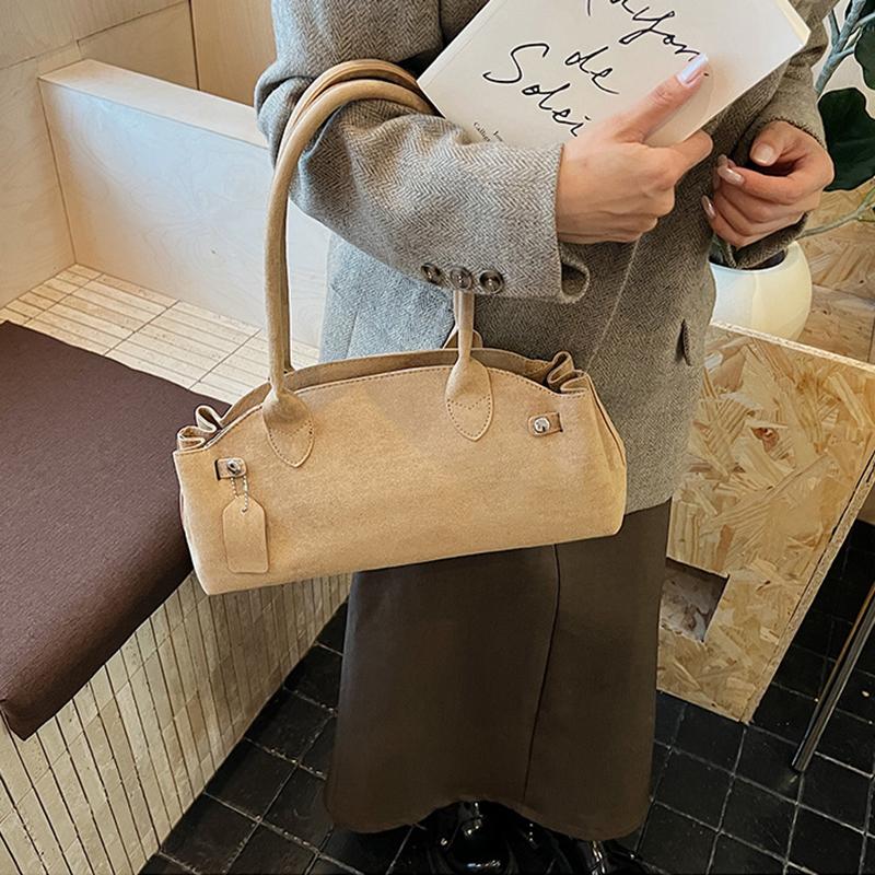 Light Luxury Brand Design Shoulder Bag Retro Tote Bag New High-end Underarm Bag Stylish Versatile Commuter Bag CLE