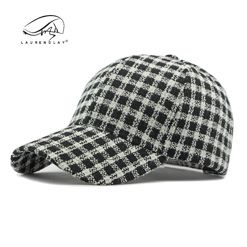 

Hat women s autumn new checkerboard hard top cap women s outdoor sun protection visor casual baseball cap men s trend Adjustable темно-коричневого кольору