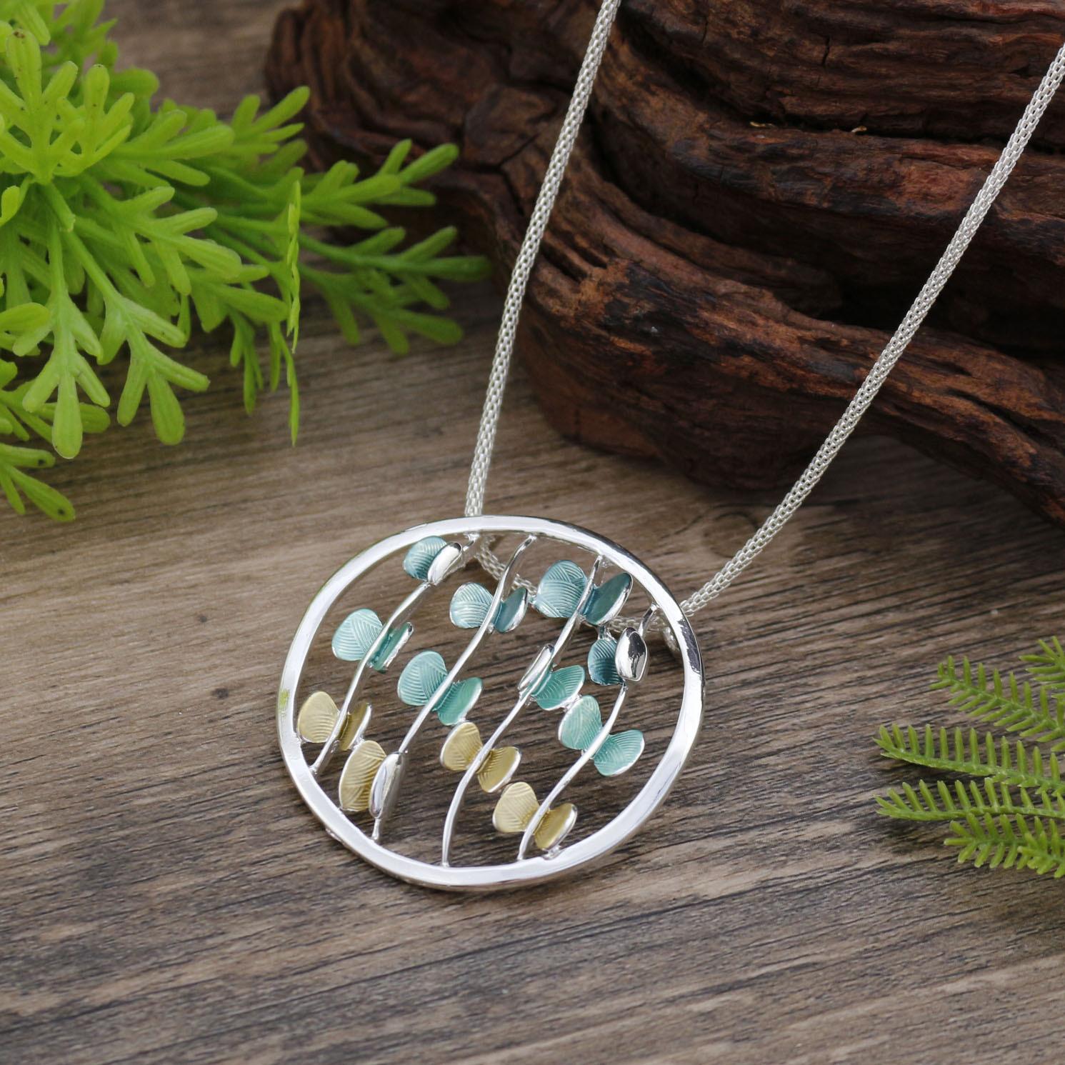 

Новый эмалевый цвет полый геометрический лепесток кулон женская мода простой лепесток бабочки шейная цепочка