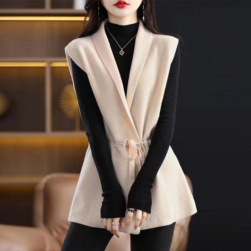 Vest vest women's autumn and winter new solid color V-neck cardigan sleeveless outer cardigan loose and versatile knitted women's vest