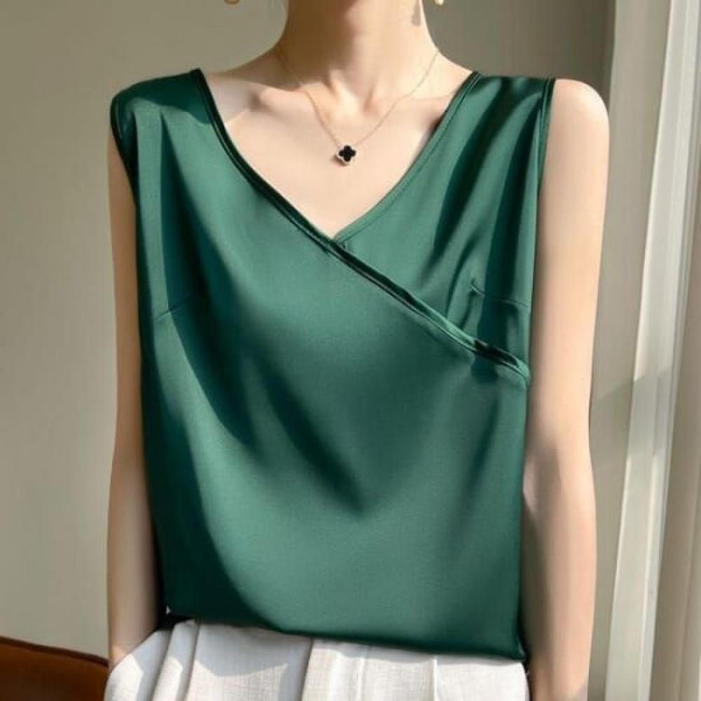 NaVaVa Women S Solid V Neck SleeVeleSS blouSe Nb2812