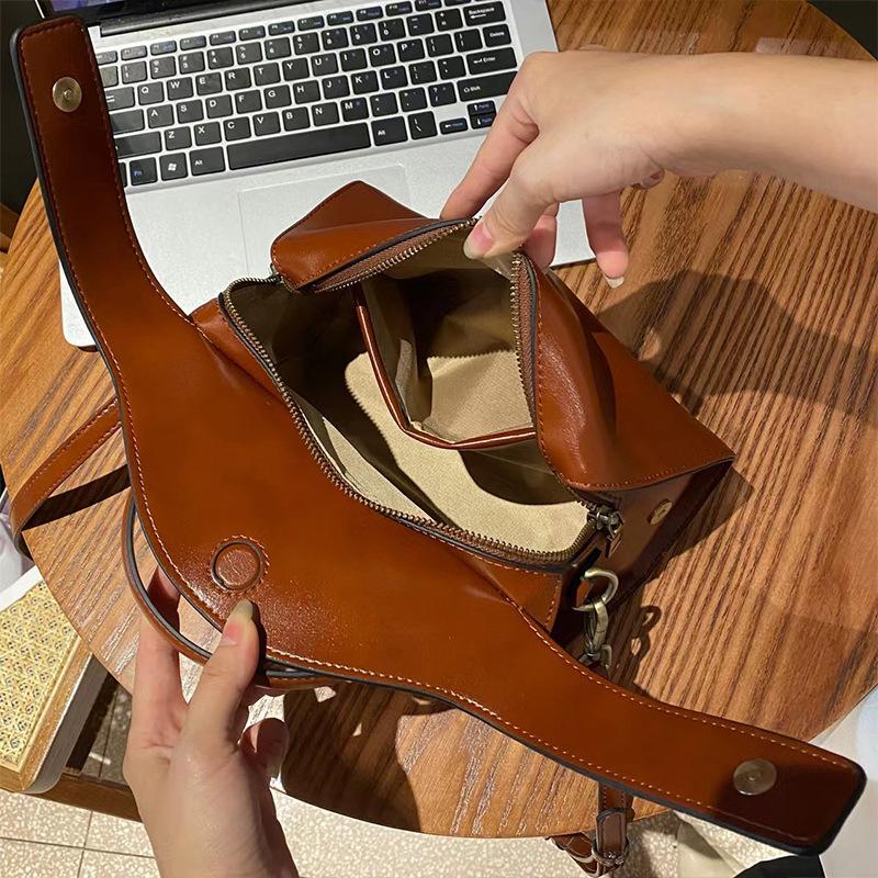 2025 New Genuine Leather Women's Bag Shoulder Crossbody Box Bag High-end Boston Handbag