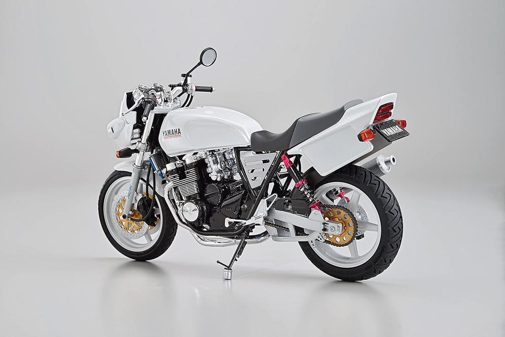 Aoshima Bunka Kyozai The Bike 54 Yamaha 4HM XJR400S Plastic Model Kit with Custom Parts Co., Ltd. (AOSHIMA) No. 1/12 '94
