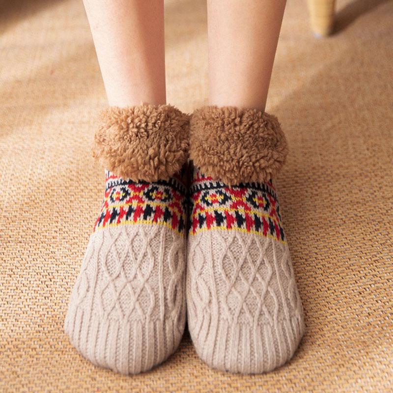 Fall and Winter Floor Socks Home Warm Women Men Socks Snow Socks Sleep Carpet Socks Slippers Socks Men Non-slip Yoga Socks