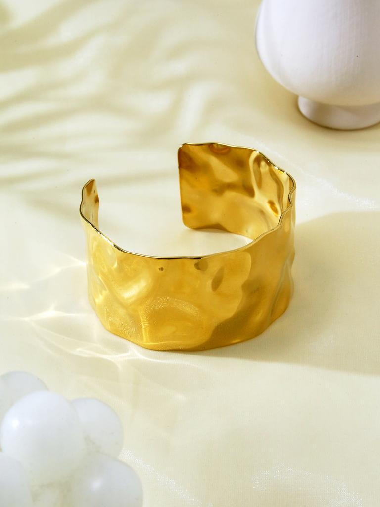 1 Pcs Irregular Metal Pleated Open Bracelet Cold Style Personality Exaggerated Bracelet Ladies Jewellery