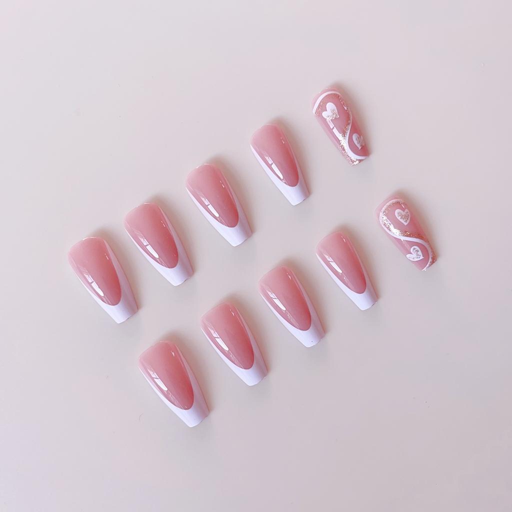 24Pcs Minimalist Style French Short Coffin Shaped Heart Glitter White Rim False Nail Tips, Press On Nails Nail Supplies