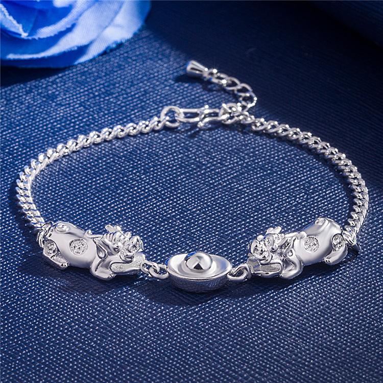 Fashion Pearl Road Road Simple And Auspicious Bracelet