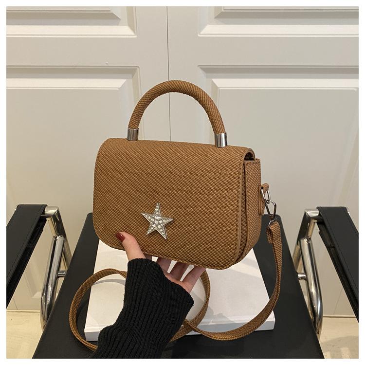 Fresh lady 2025 summer new star bright diamond chain texture simple portable shoulder crossbody small square bag