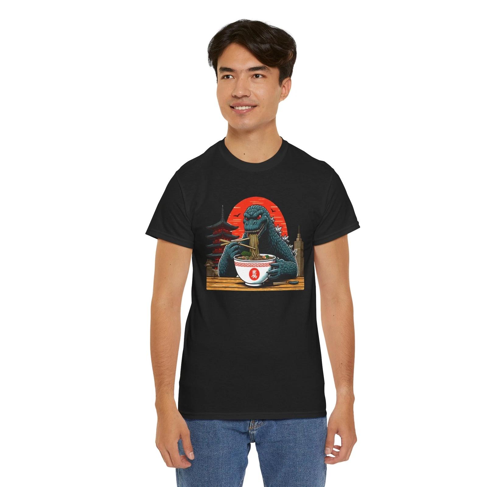 Kaiju Eating Ramen Japanese Monster T-Shirt | Kanji Art Aesthetic Shirt XL