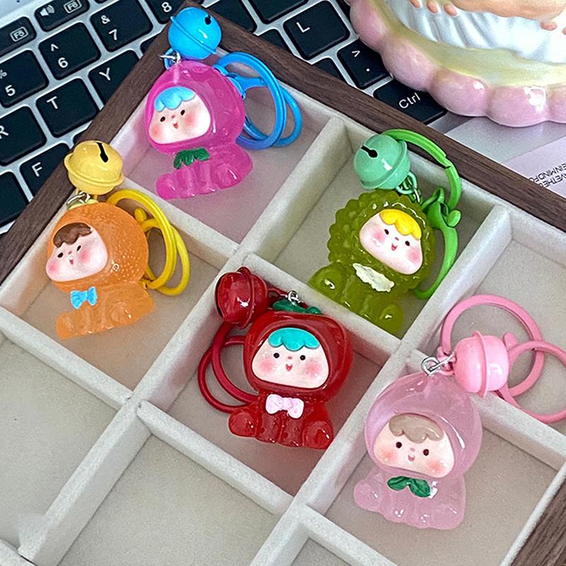 1 Stück Niedlicher 3D Leuchtender Fruchtwürfel Glocke Kreativer Schlüsselanhänger Y2K Süße Früchte Anhänger Für Mädchen DIY Dekoration Geschenke