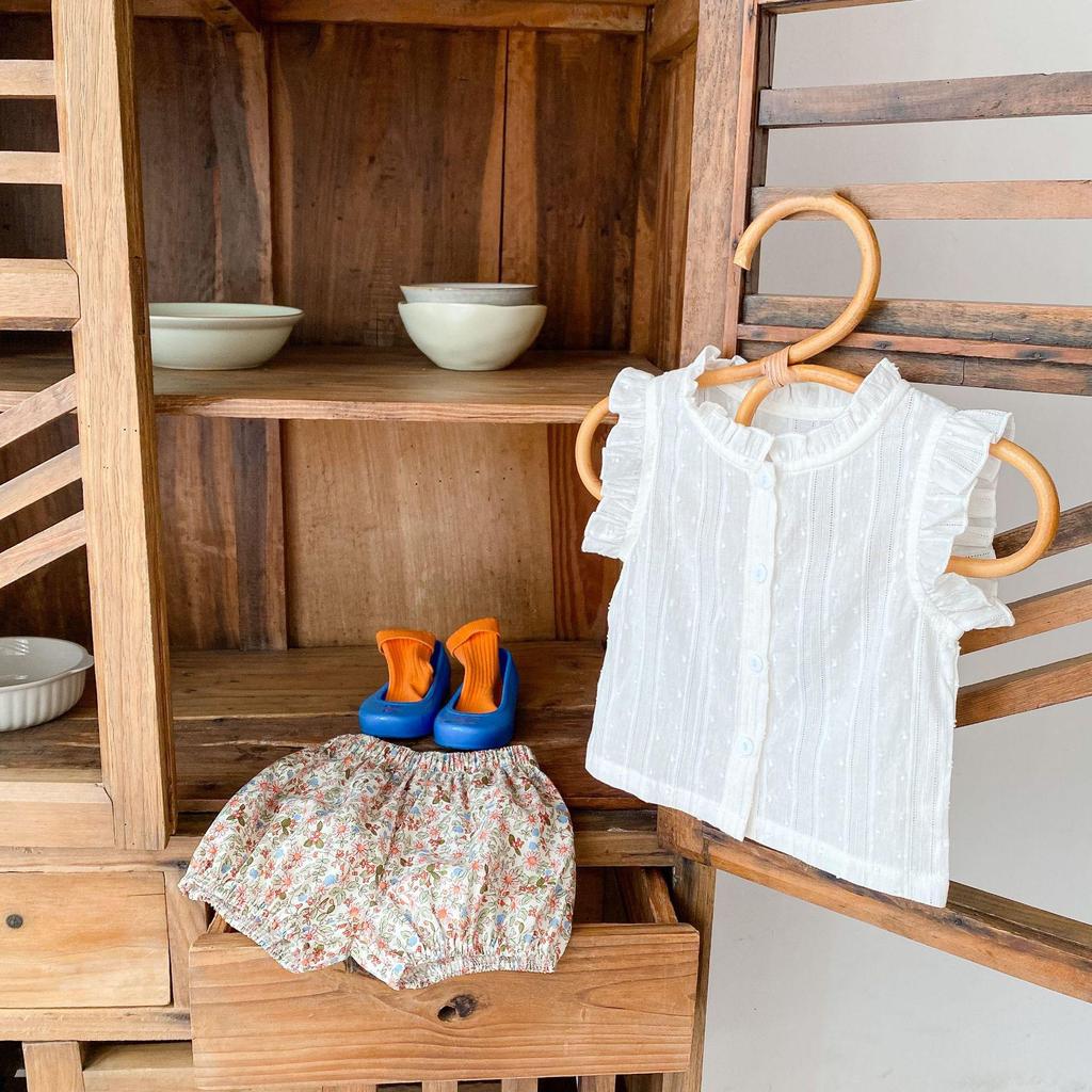 2025 Sommer Baby Mädchen Puffärmel Knopf Top & Blumenmuster Shorts Set