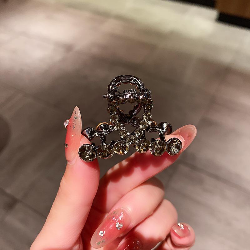 Alloy Rhinestone Small Hair Claw for Women Girls Ponytail Headwear Summer Elegant Shining Hair Grab Clip Hairpins Side Barrettes
