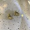 Silver needle C-shaped earrings, metal cold wind, Dongdaemun, Korea, bright stud earrings, simple and versatile ins earrings.