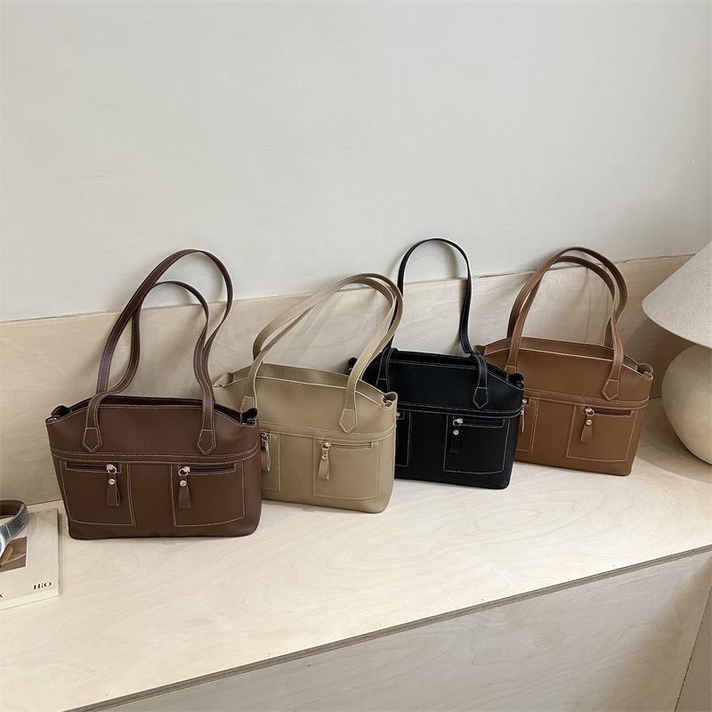 Wind Solid Color Messenger Bag New Fashion Shoulder Bag Commuting Versatile Large Capacity Tote Bag