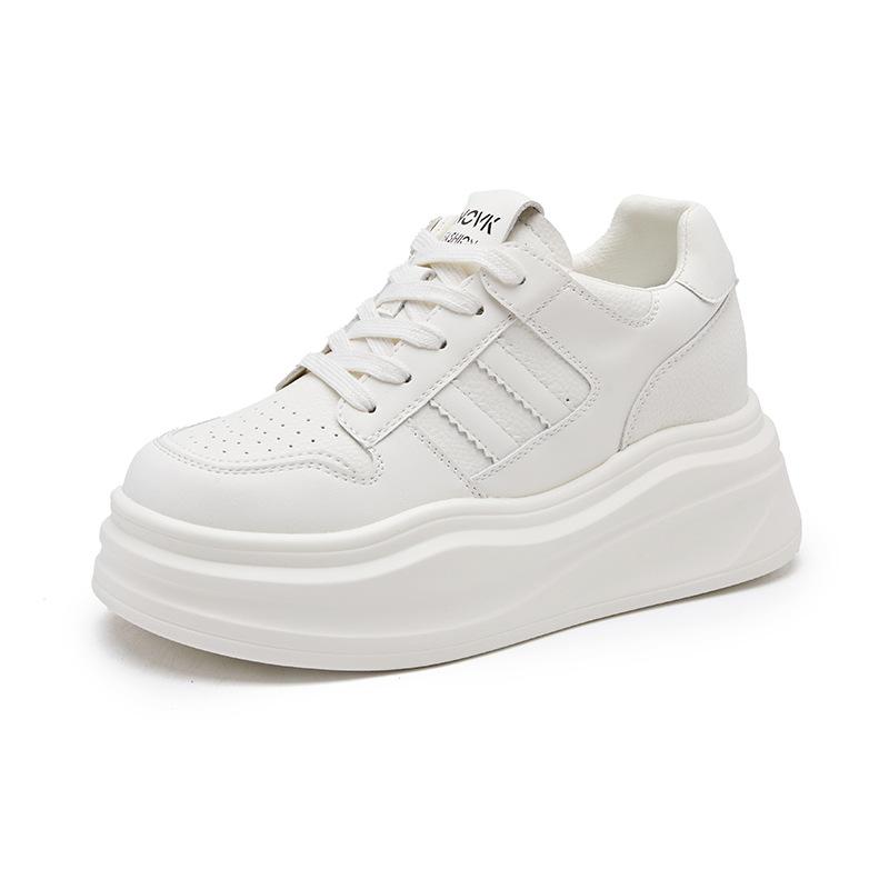 Thick-soled inner height-increasing sports shoes Lightweight women's casual little white shoes women's 2025 new women's shoes Soft soles are not tiri