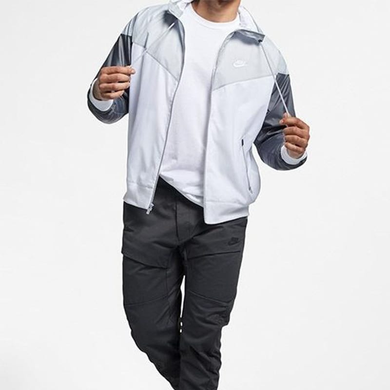 Nike Jackets Men's Hooded Moderate AR2192-100
