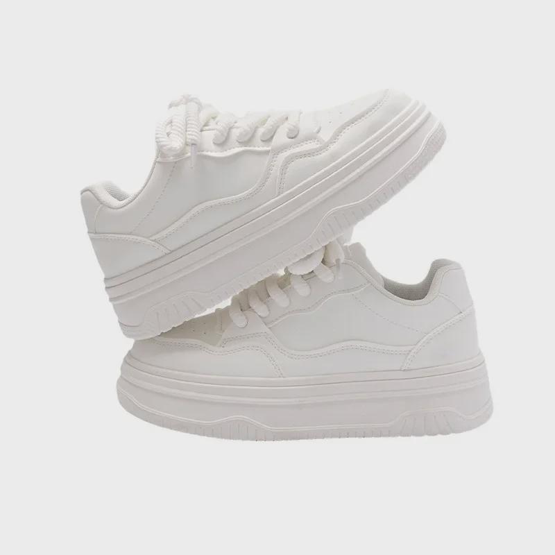 Trendy 2024 Women's White Korean-Style Thick-Soled Casual Shoes for All-Season Wear