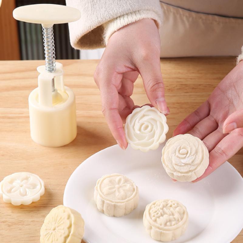 Mooncake Mold Plastic Hand-Pressure Cookie Stamps Flower Cherry Lion Pattern Plungers Pastry Decoration Tool Mid-Autumn Festival