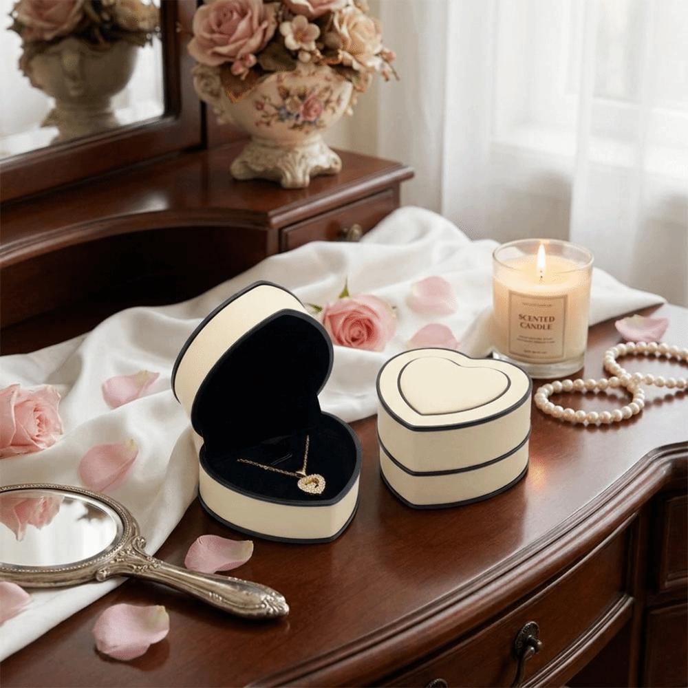 Solid-color Surface Jewelry Box Heart-shaped PU Leather Box Gift Packaging Box  Holiday Presents
