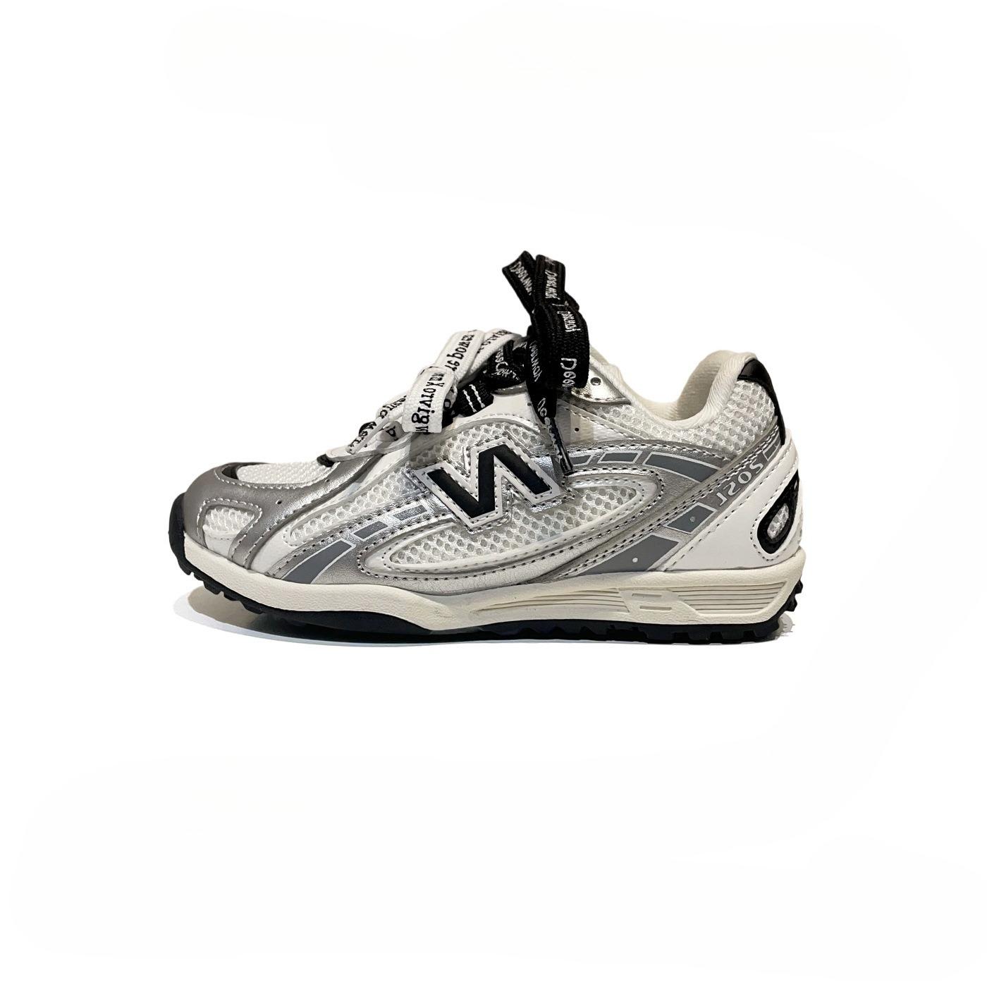 

Retro and Versatile Men s and Women s Sports Shoes with Mesh Upper and Soft Soles 26 серебряный
