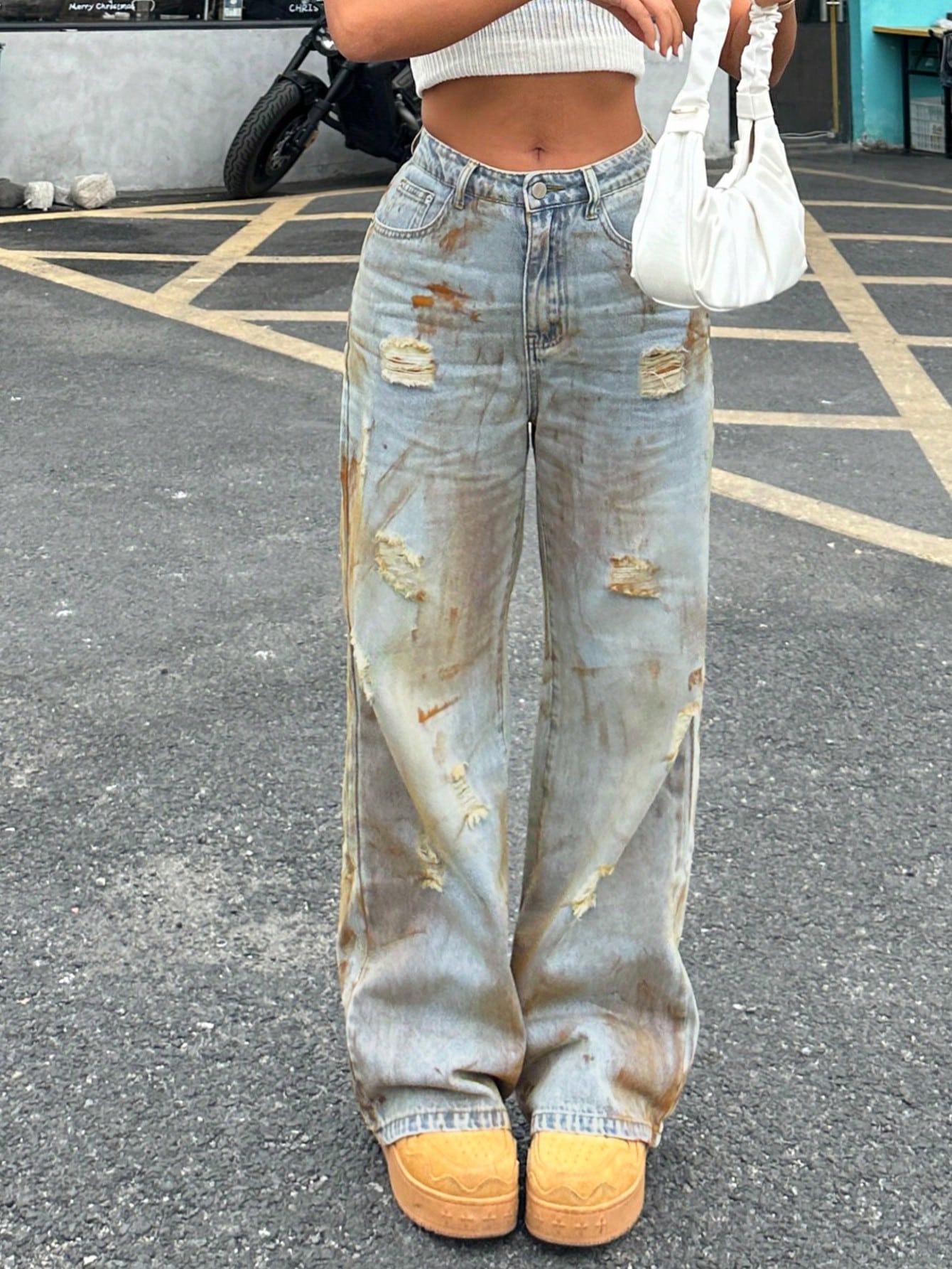 Trendy Women s Distressed Retro-Style Jeans M