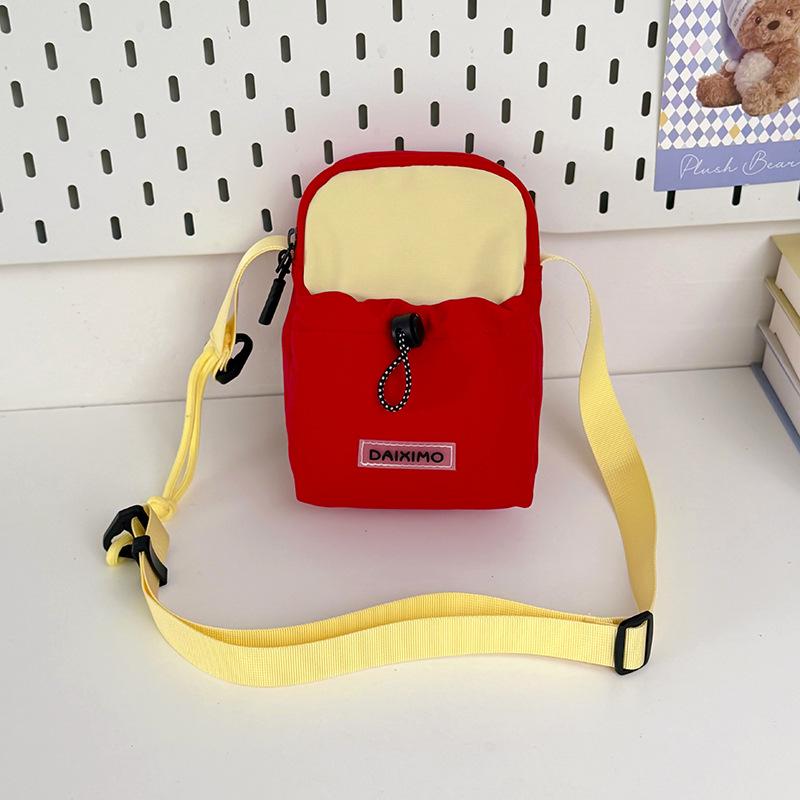 Trendy Waterproof Mini Crossbody Bag: Lightweight, Versatile Phone Pouch for Casual Summer Style