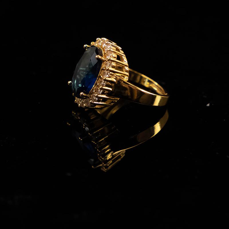 Schmuckset Halskette Ohrring Ring dreiteiliges Set hochwertiger Damenschmuck Mode Pulloverkette