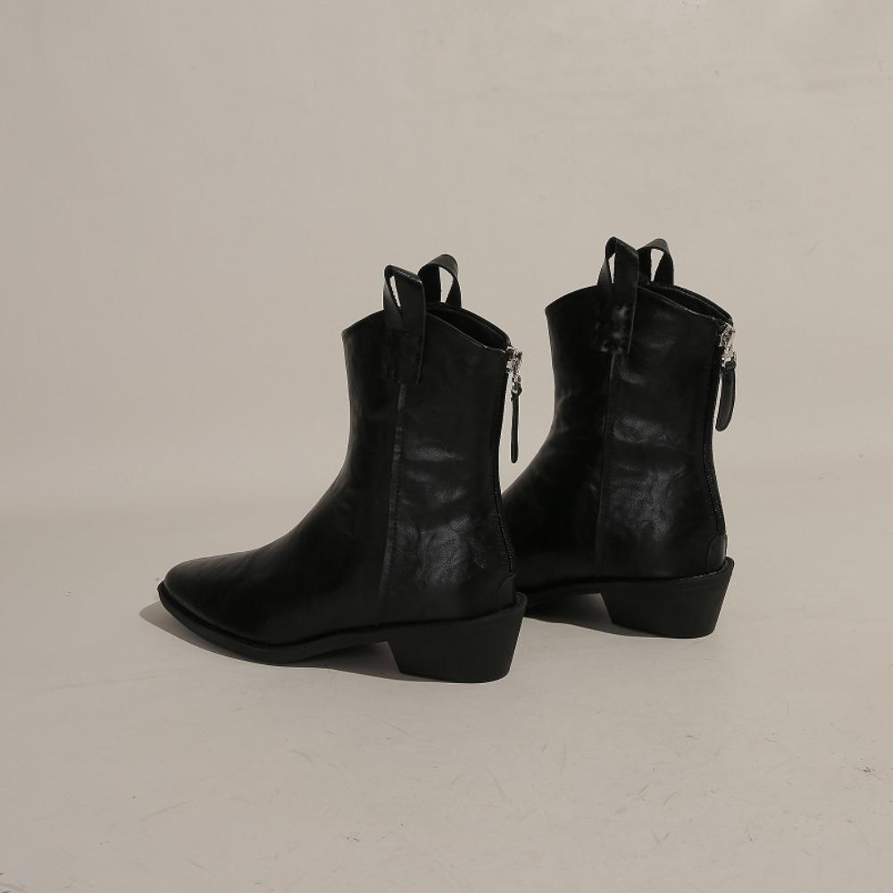 Fashion Boots Women Trends 2025 Retro Cowboy Boots Woman Leather Thick Heel Wrinkled Western Short Boots Womens Shoes