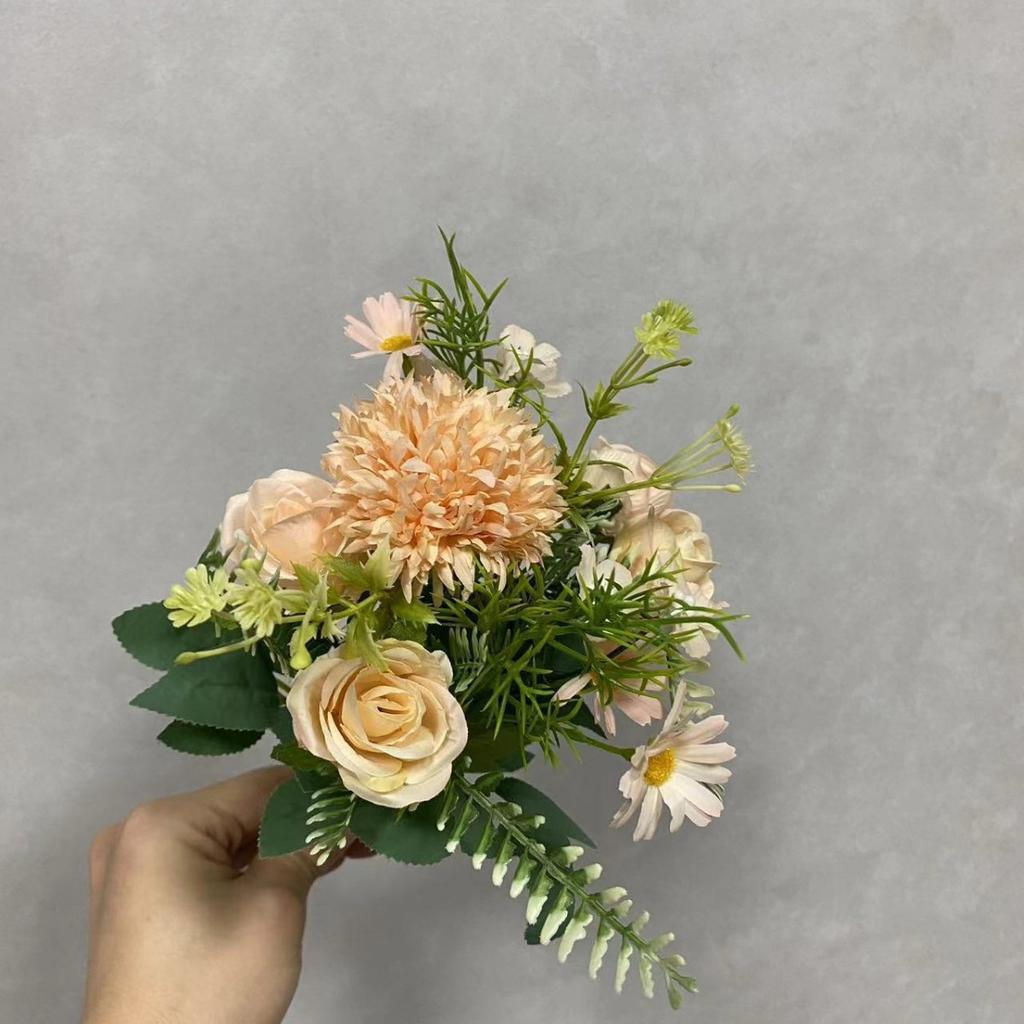 1Pc Simulated Plastic Brushed Rose Daisy Hydrangea Bouquet for Outdoor Wedding Arch Dining Table Home Bridal Bouquet Corsage Decoration