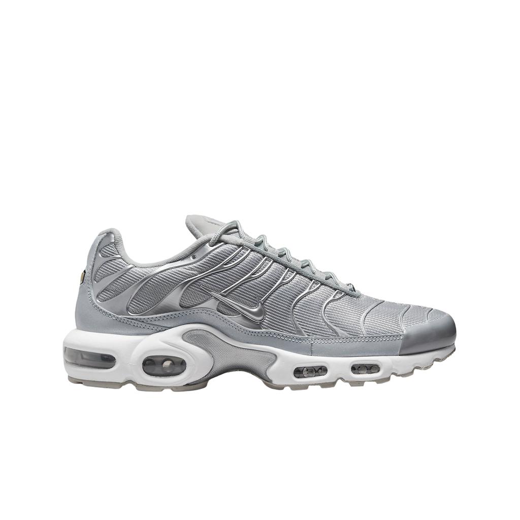 Nike Air Max Plus Metallic Silver