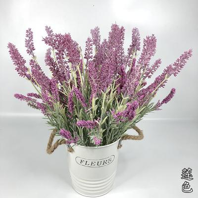 Woondecoratie – Decoratieve bloemen en kransen