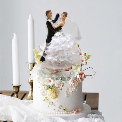 Jubiläumsparty Harz Hochzeitstortenfiguren Tanzende Figuren Verlobungsparty Frauen