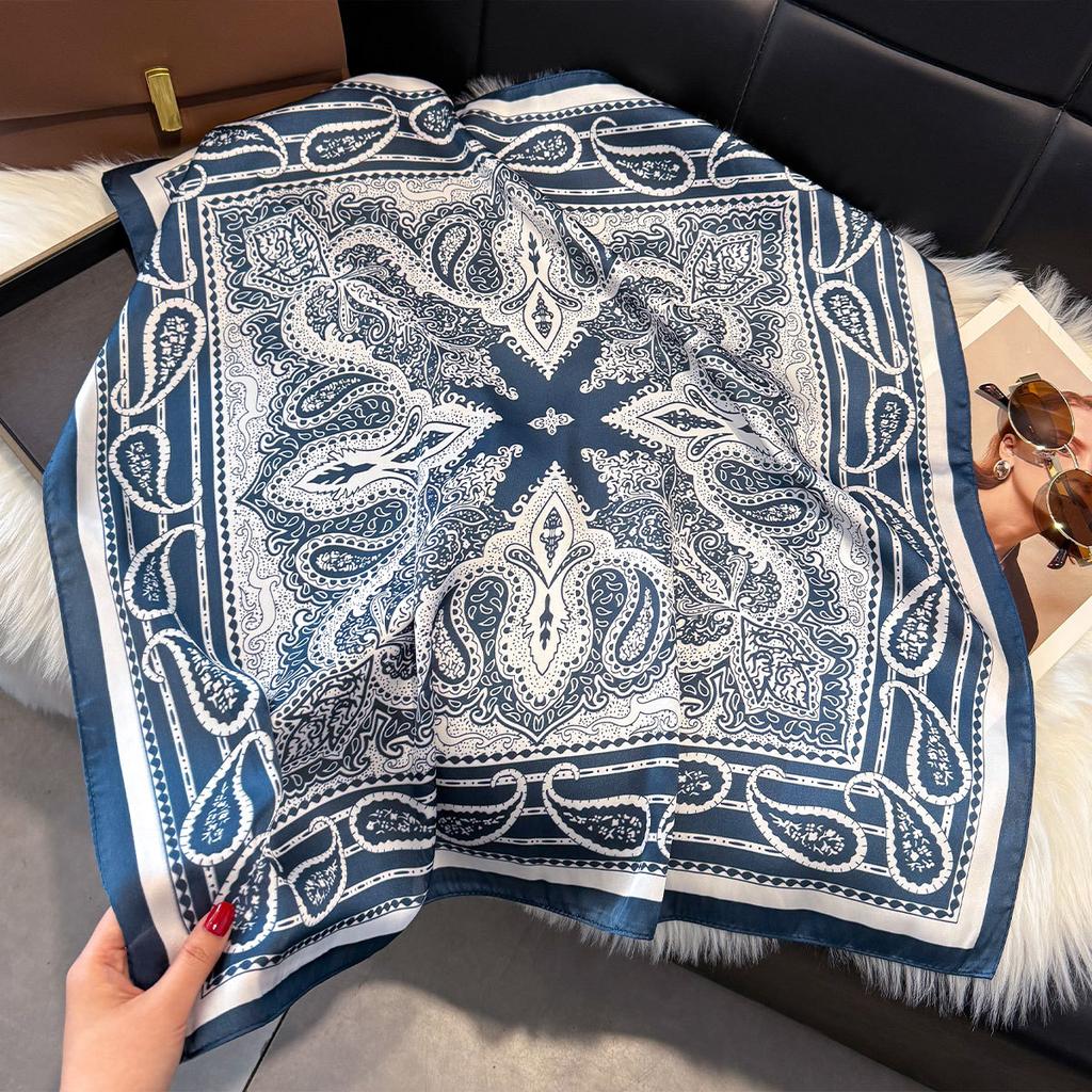 Spring Small Silk Scarf Korean Version Imitation Silk Scarf Women'S Retro Decorative Square Scarf Small Scarf Tied Bag Ribbon