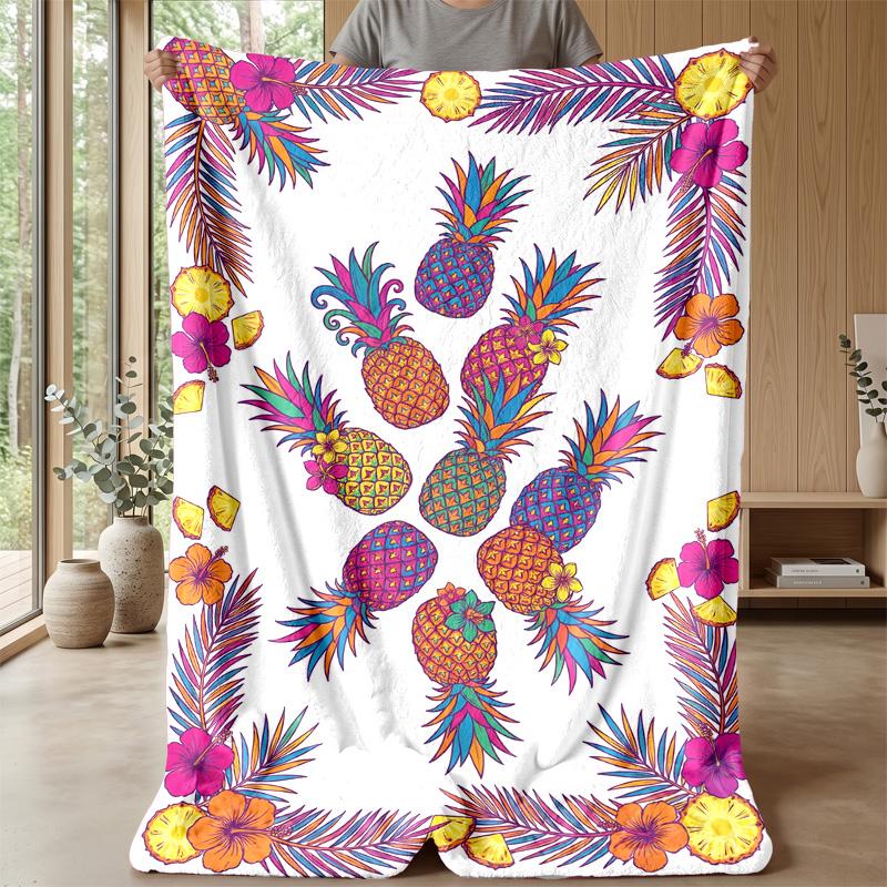 Tropical Pineapple Fantasy Theme Blanket Lightweight Warm Flannel Blanket Decorative Throw Blanket for Home Decoration