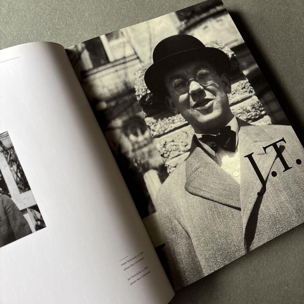 [USED] Jan Tschichold - Master Typographer