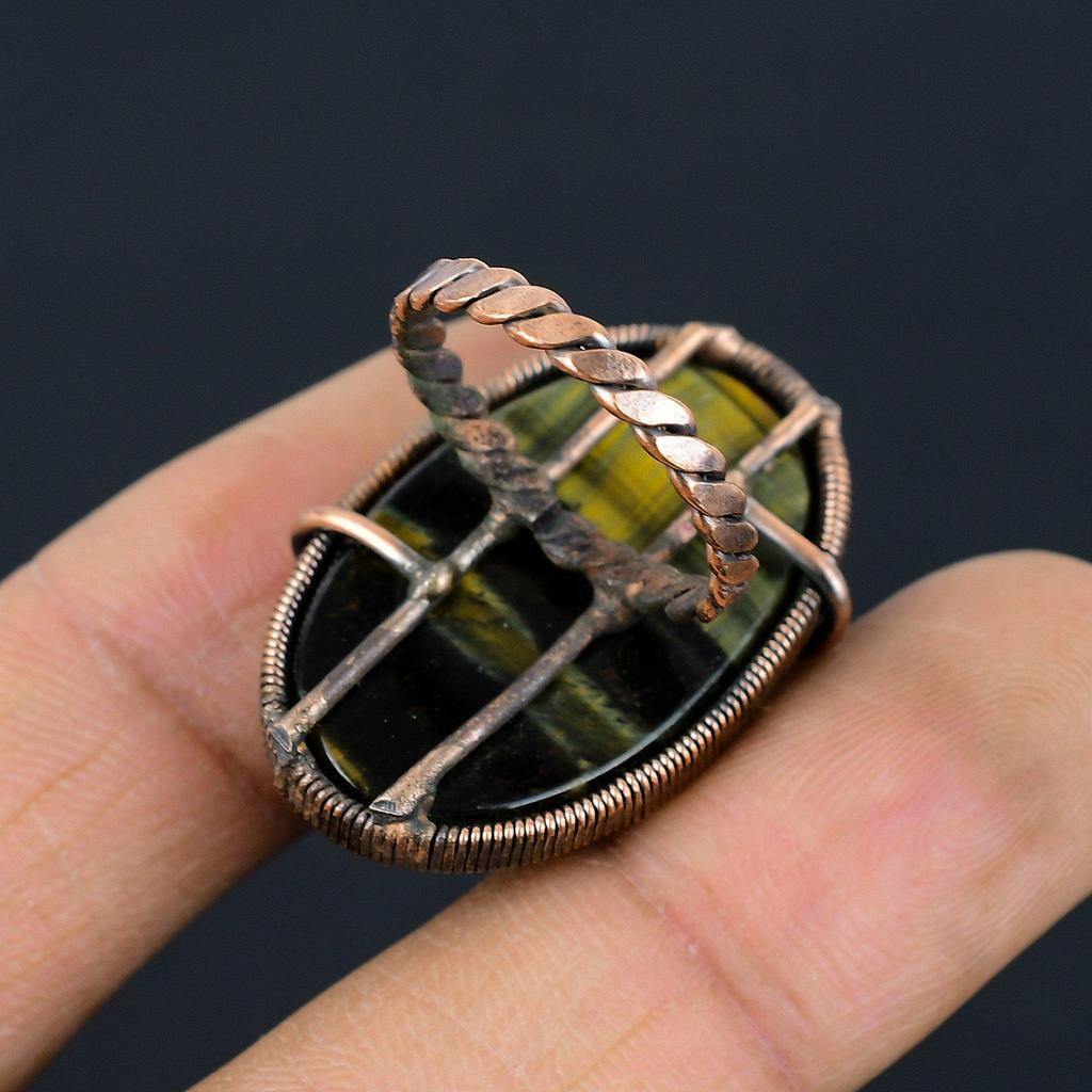 Anel de joia feito à mão com fio de cobre e pedra preciosa olho de tigre para ela, todos os tamanhos