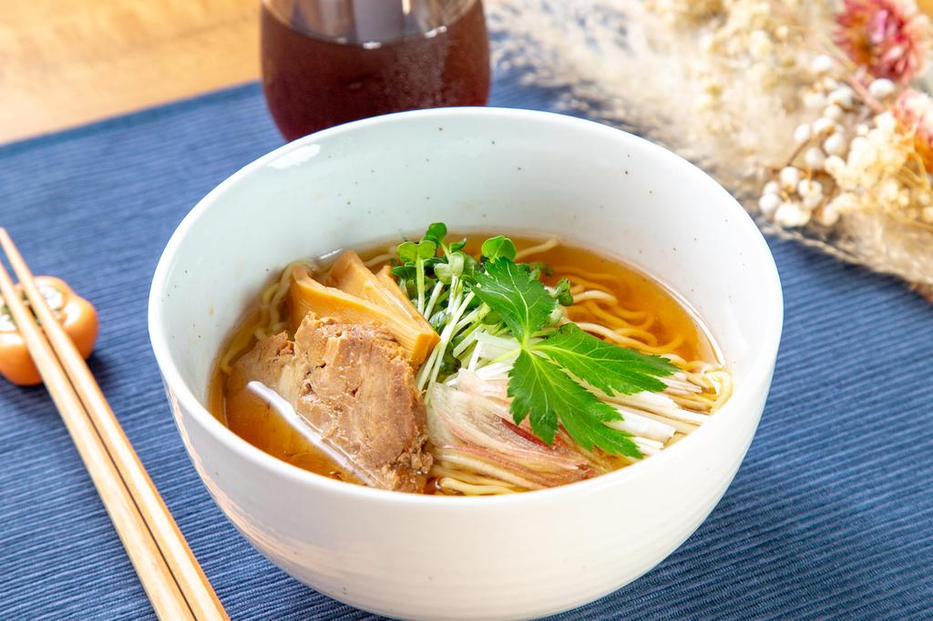 Kokubu Tabete Dashi Nagasaki Prefecture Flying Fish Soy Sauce 108g X 10 Preserved Stockpile Ramen, Charcoal-Grilled Stock, Ramen, Bags, Food,