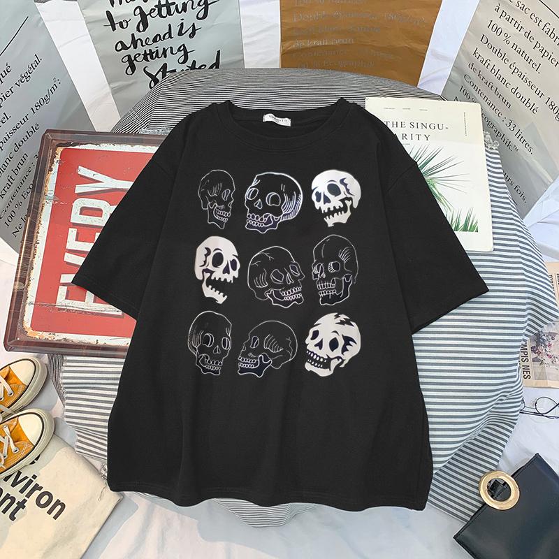 Gothic Women's T-Shirt Skeleton Print Grunge Aesthetic Goth T Shirt Dark Edgy Fashion Streetwear Graphic Tee Unisex Couple Tops