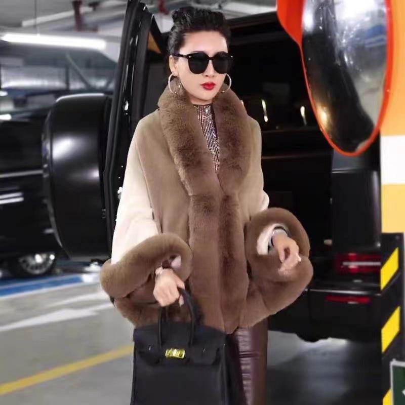 Women's Fashionable Knitted Fur Collar Cardigan Coat - Stylish High-End Autumn & Winter Sweater Cape Shawl.