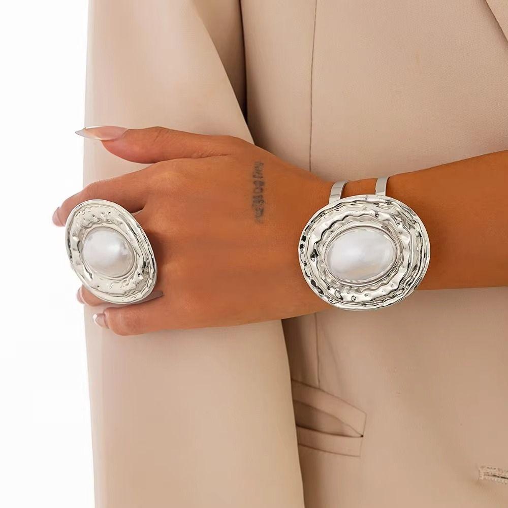 2pcs/set Vintage Exaggerated Bracelets Rings Set Geometric Irregular Wide Bracelets Oval Elliptical Cuff Bangles Women Jewelry