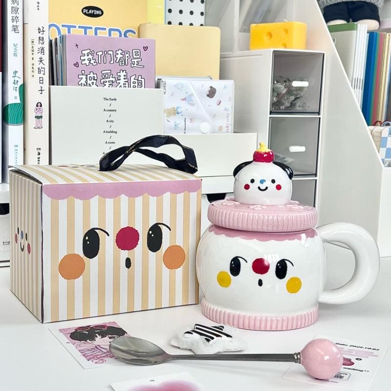 

Cute design mug couple ceramic cup with lid high value coffee breakfast cup birthday gift 401-500ml