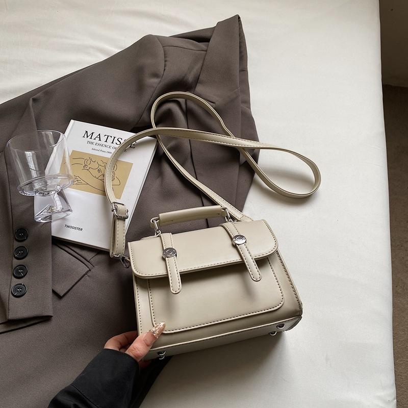 

Супер огонь нишевая сумка женская весна и лето 2025 новая мода корейская сумка через плечо мессенджер высококлассная портативная сумка мессенджер